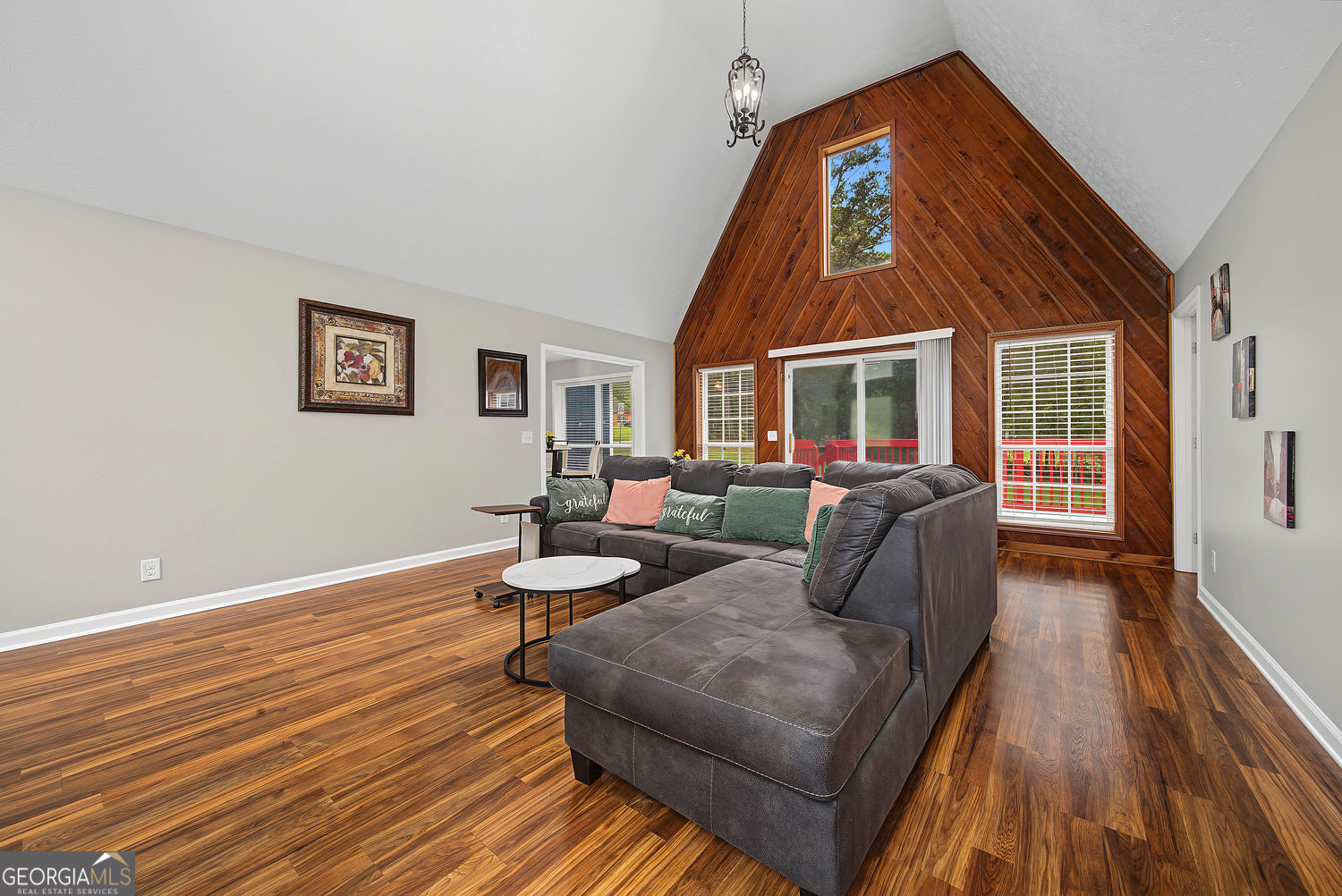 3202 Beaver Drive Property Photo 8