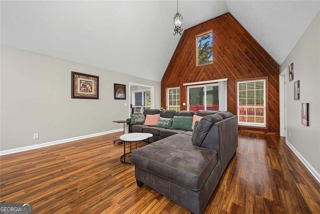 3202 Beaver Drive Property Photo 8