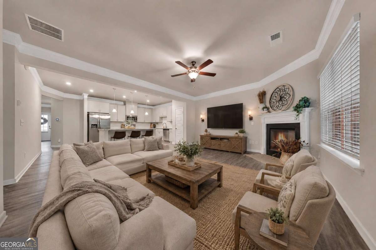 227 Witter Way Property Photo 3