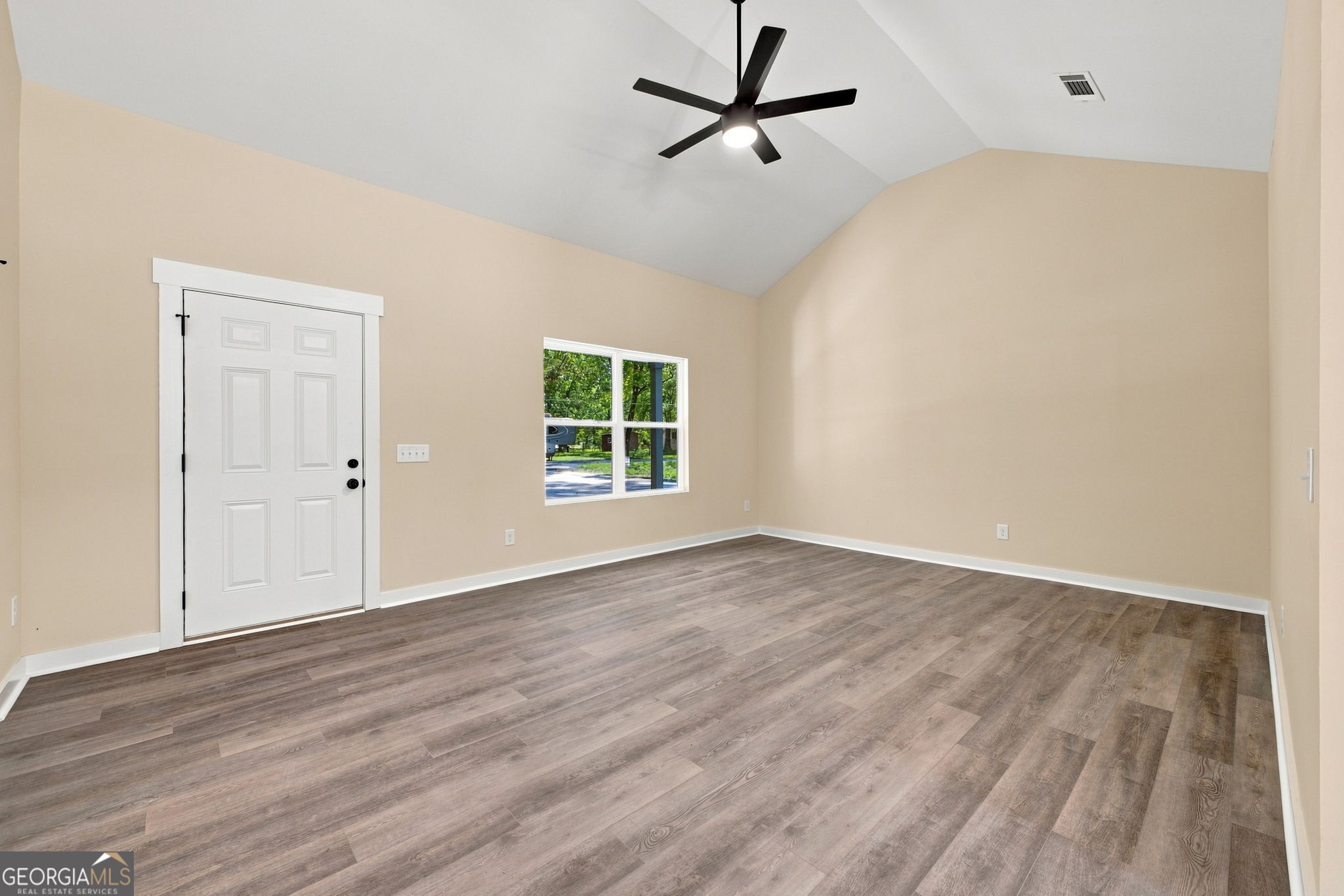 45 Albert Avenue Nw Property Photo 9