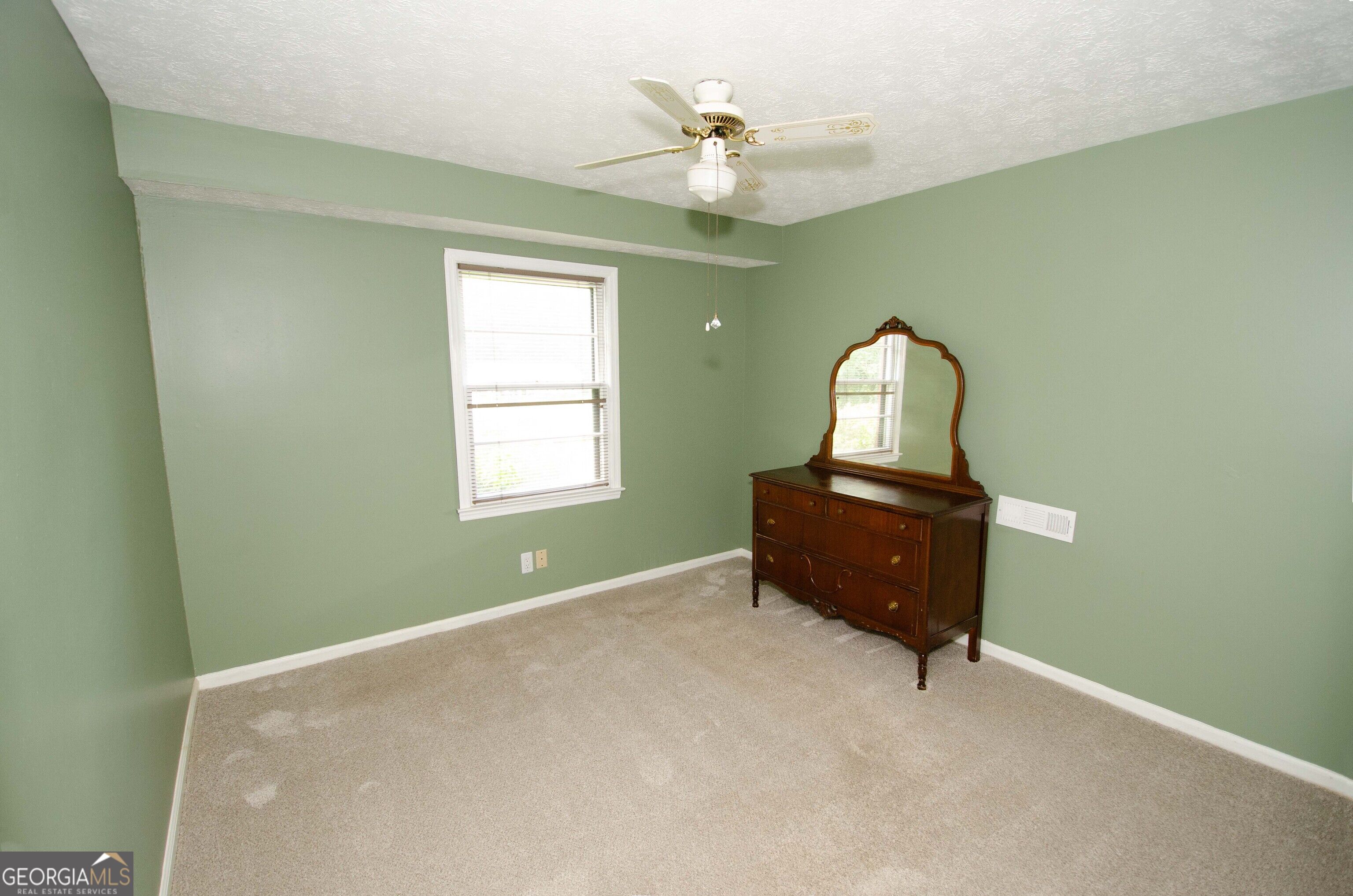 202 Sivell Road Property Photo 31