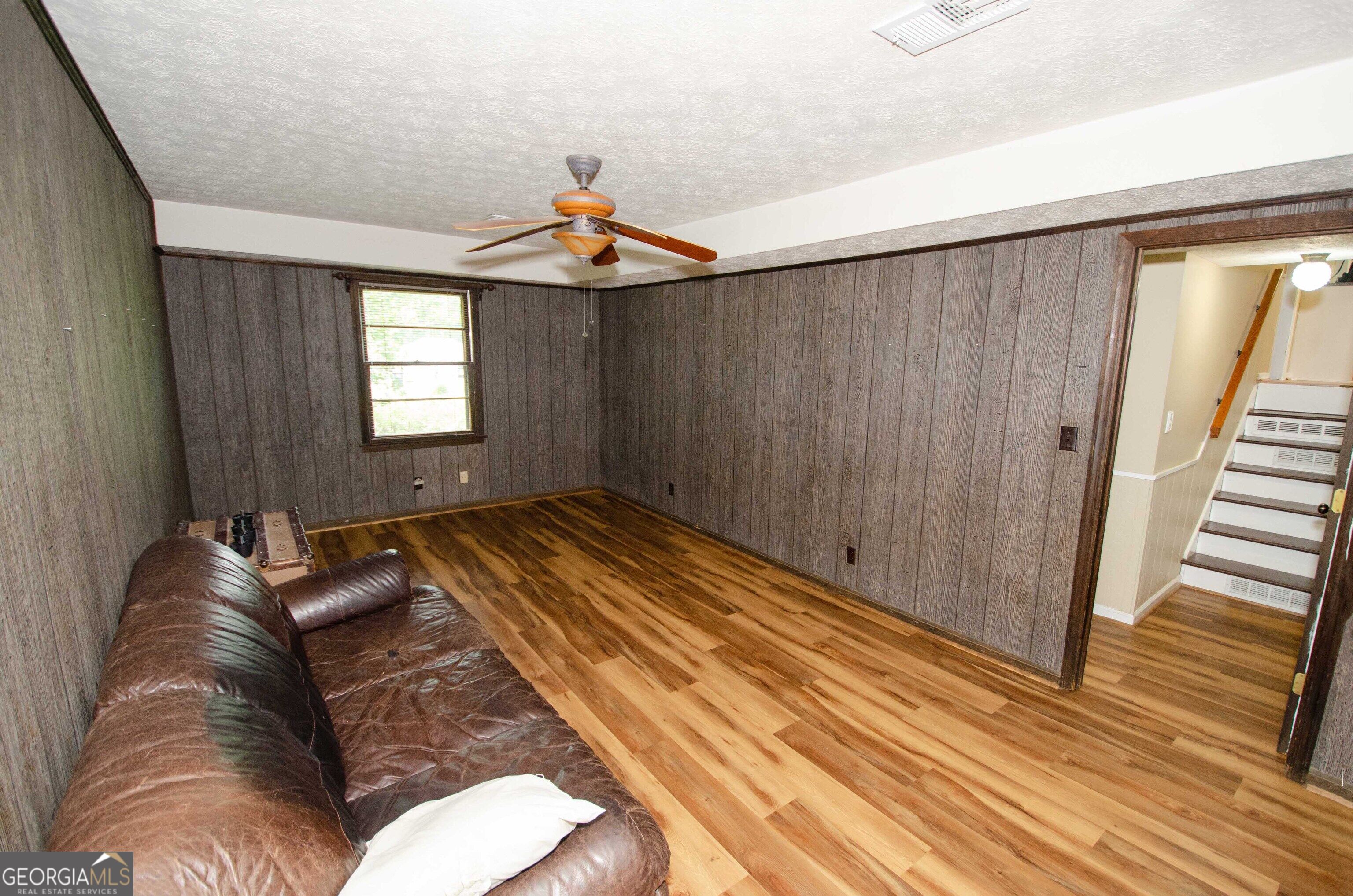 202 Sivell Road Property Photo 33