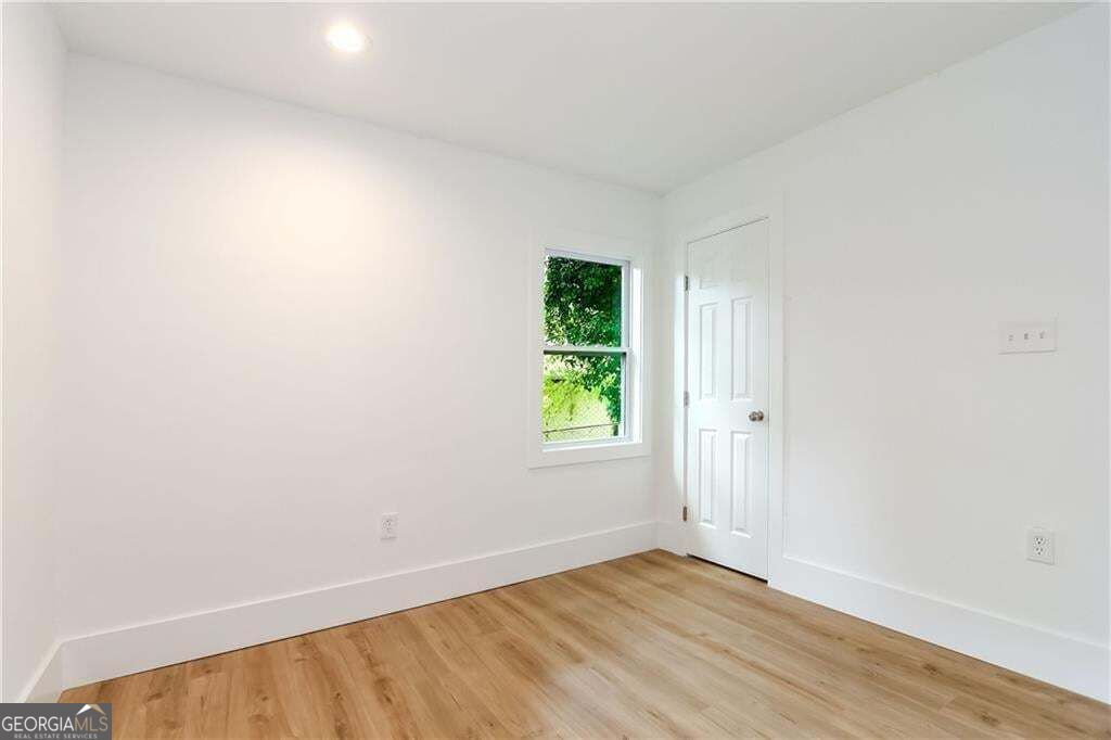 2130 Donald Lee Hollowell Parkway Nw Property Photo 10