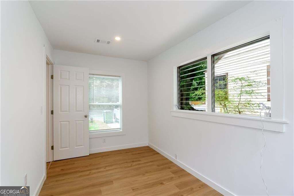2130 Donald Lee Hollowell Parkway Nw Property Photo 16