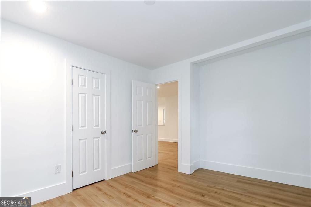 2130 Donald Lee Hollowell Parkway Nw Property Photo 8