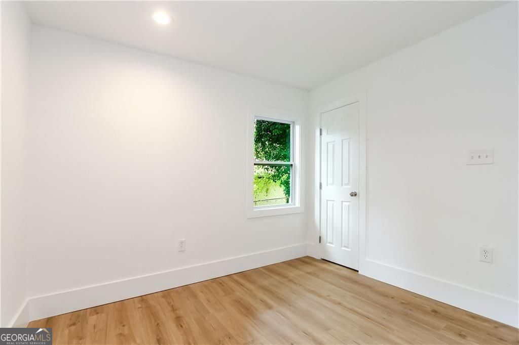 2130 Donald Lee Hollowell Parkway Nw Property Photo 10