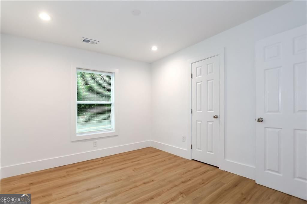 2130 Donald Lee Hollowell Parkway Nw Property Photo 11