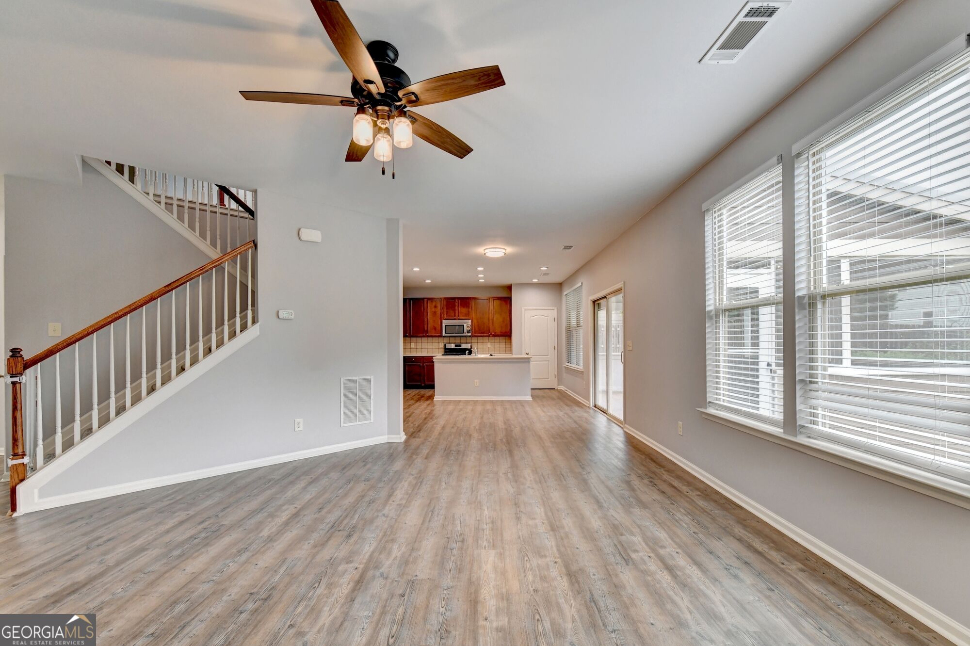 515 Creekshire Circle Property Photo 11