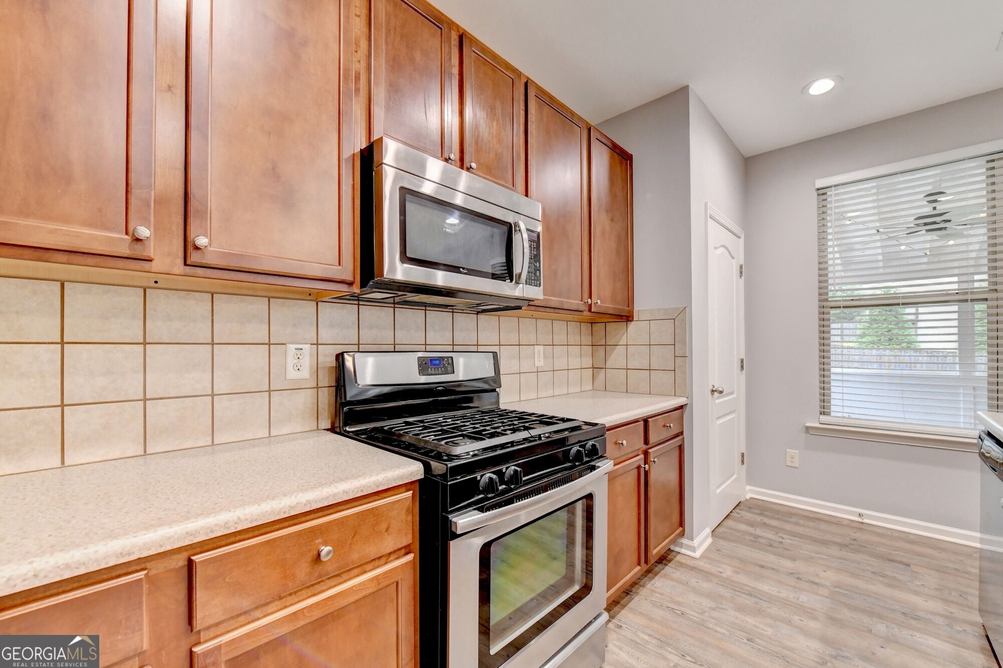 515 Creekshire Circle Property Photo 16