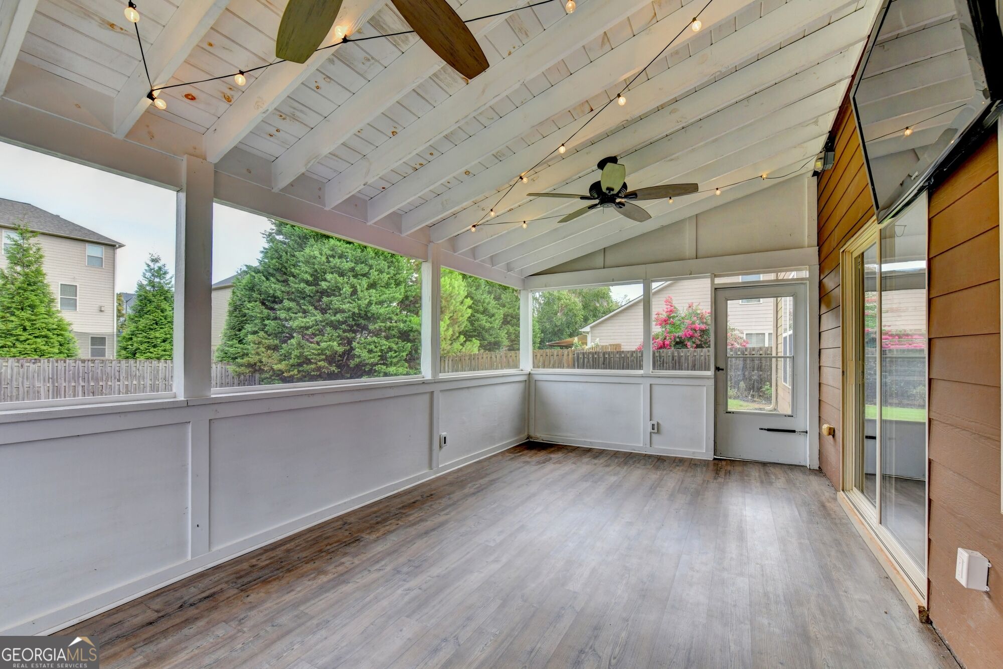 515 Creekshire Circle Property Photo 44