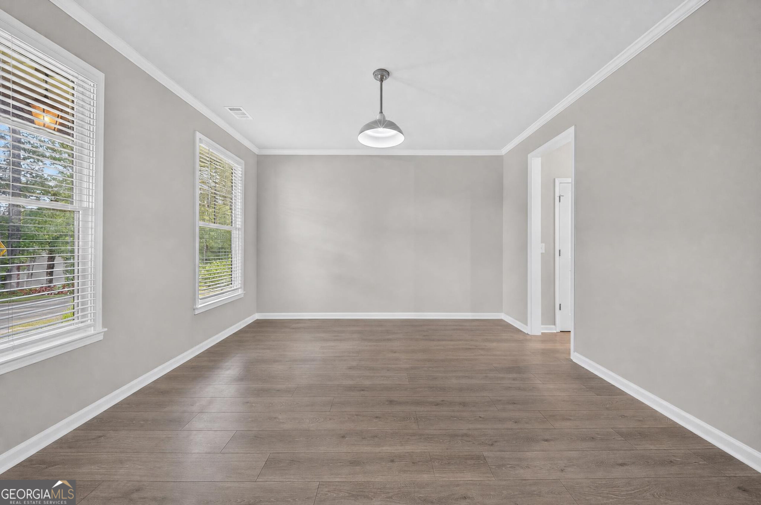 249 Borders Street Property Photo 10