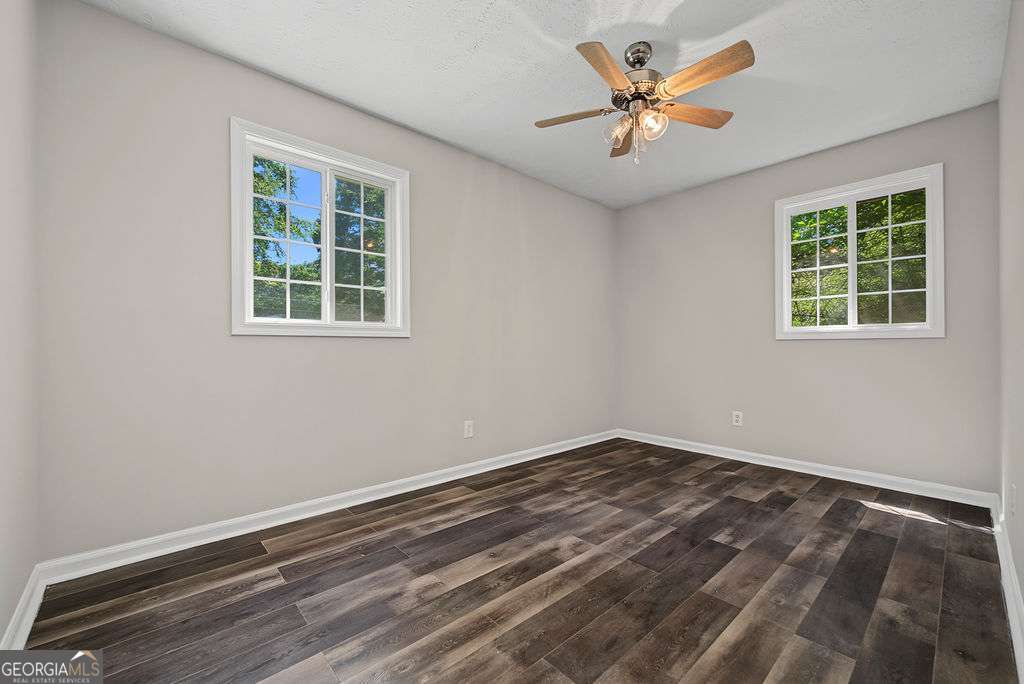 3740 Lavilla Drive Property Photo 14