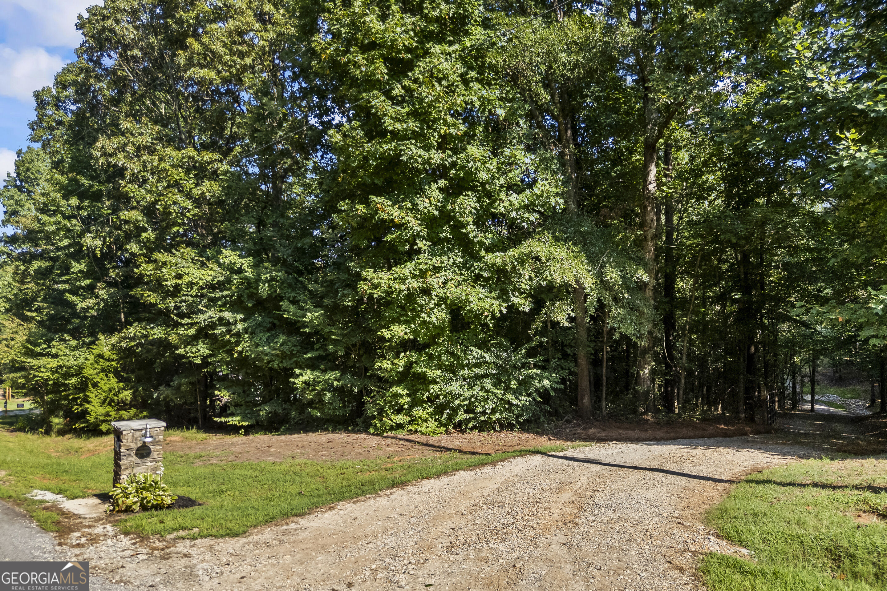 540 James Maxwell Road Property Photo 5