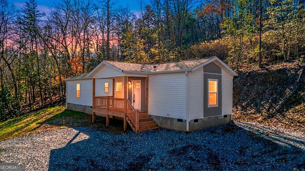 247 Loganberry Ln Property Photo 1