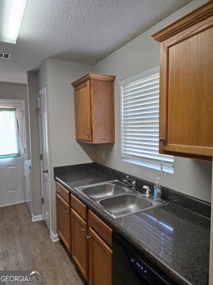 430 Bridgewater Way Property Photo 4