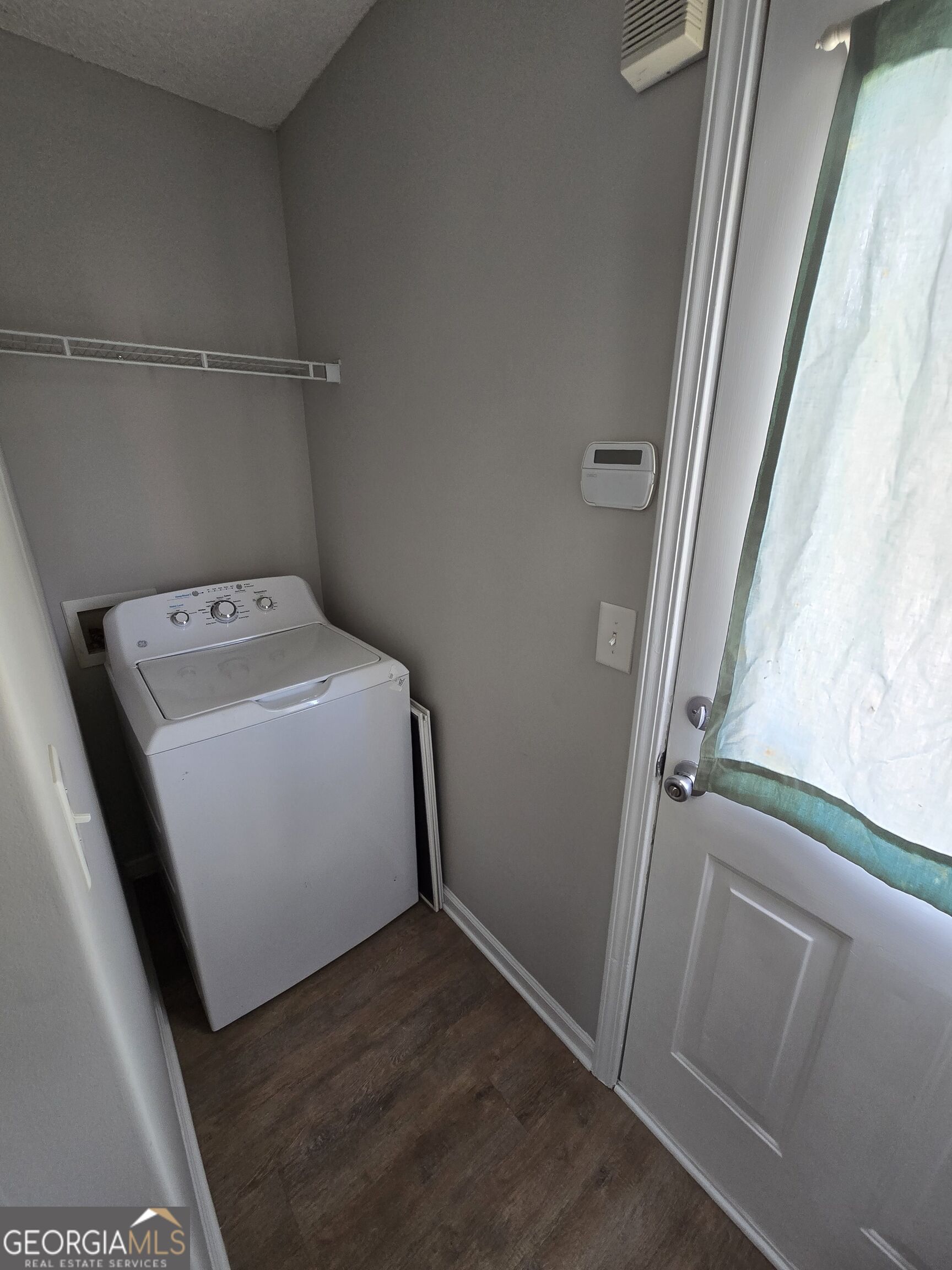 430 Bridgewater Way Property Photo 11