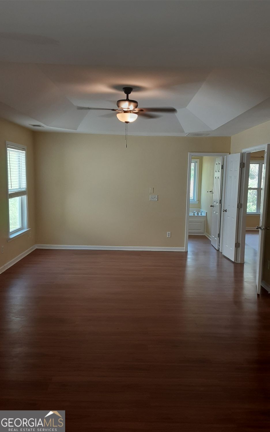 132 Lakeshore Parkway Property Photo 36