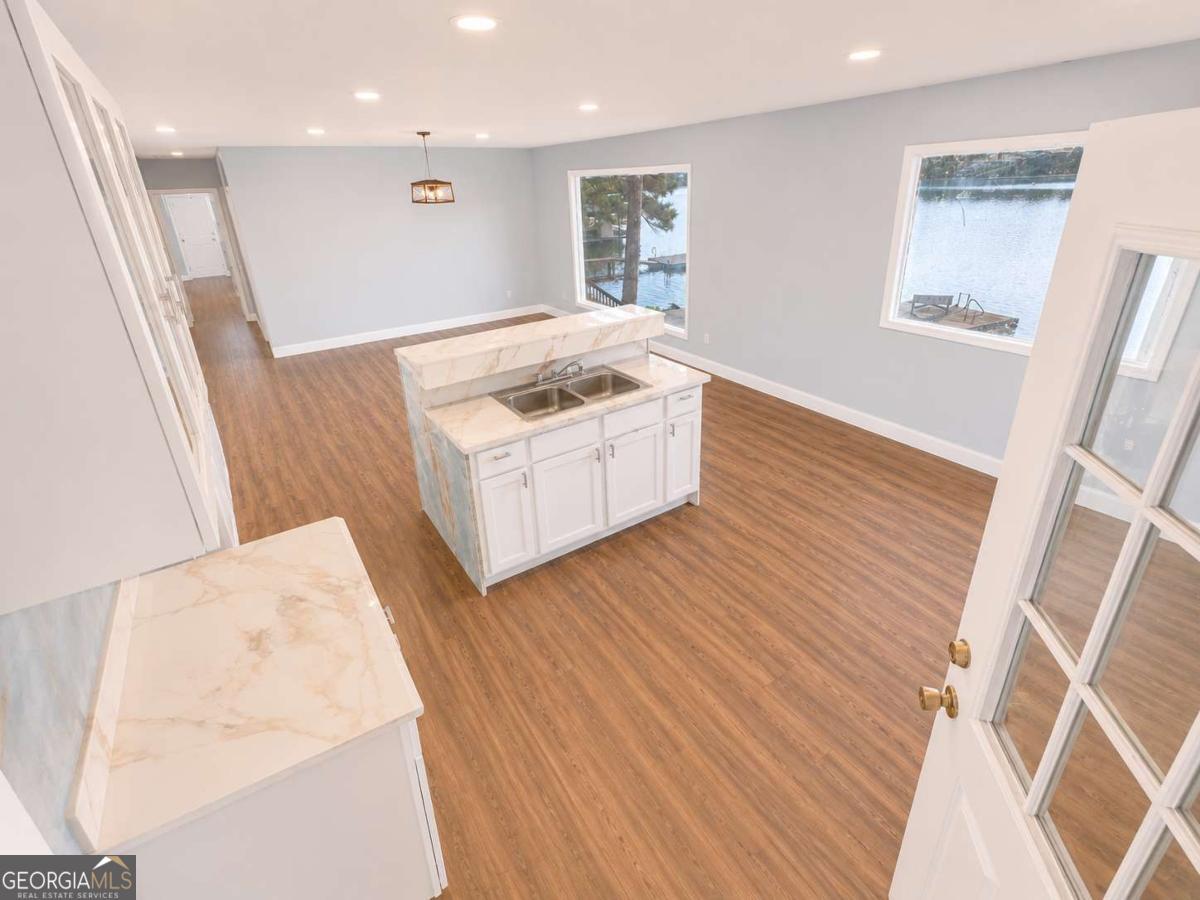 140 E Hamm Road Property Photo 7