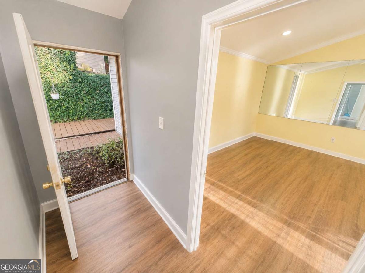 140 E Hamm Road Property Photo 14