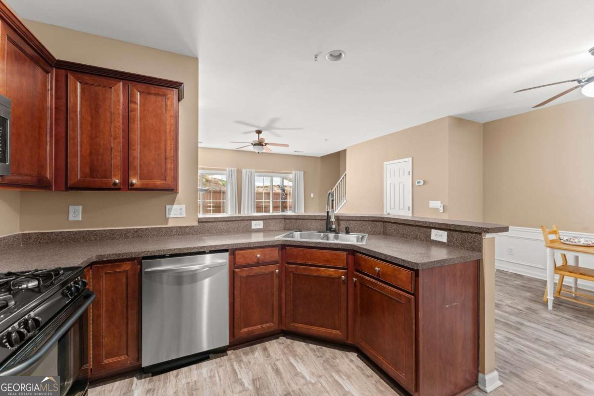 268 Kigian Trail Property Photo 5