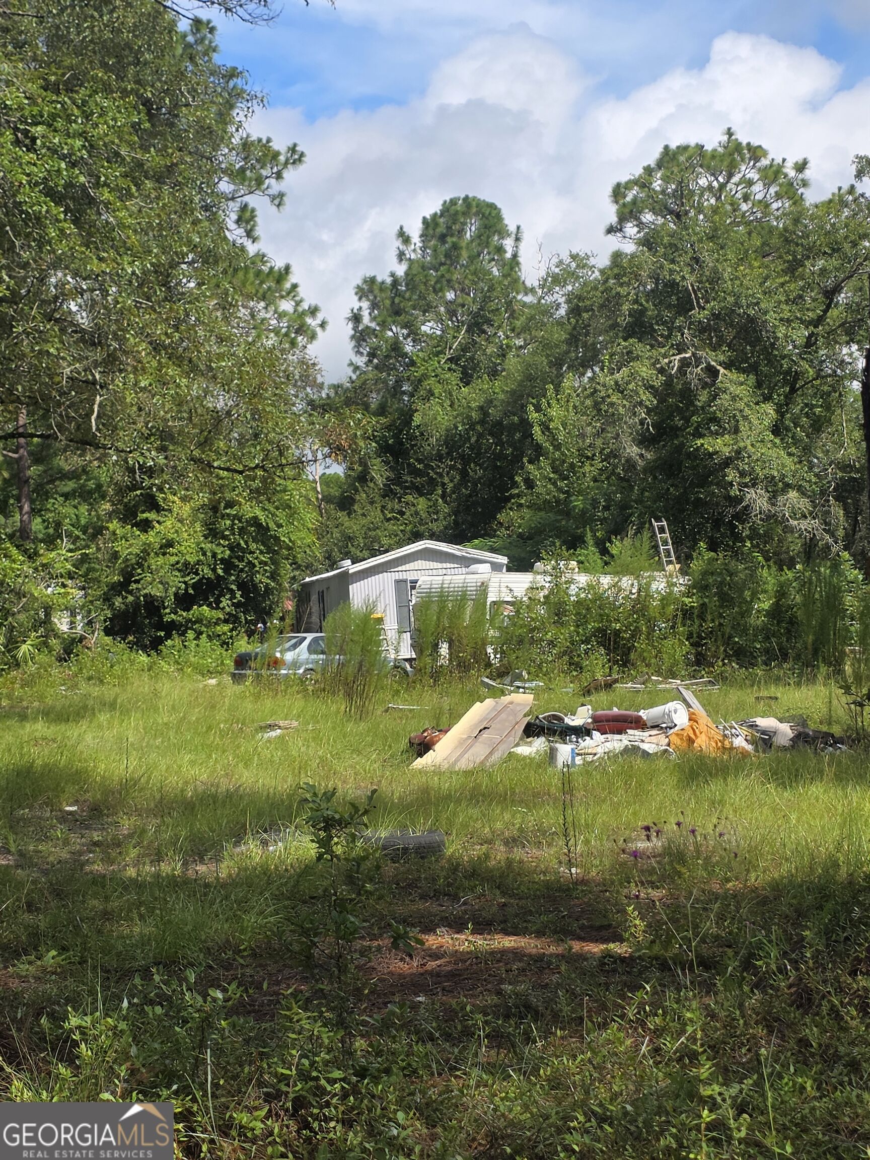 2301 Murphy Road Property Photo 5