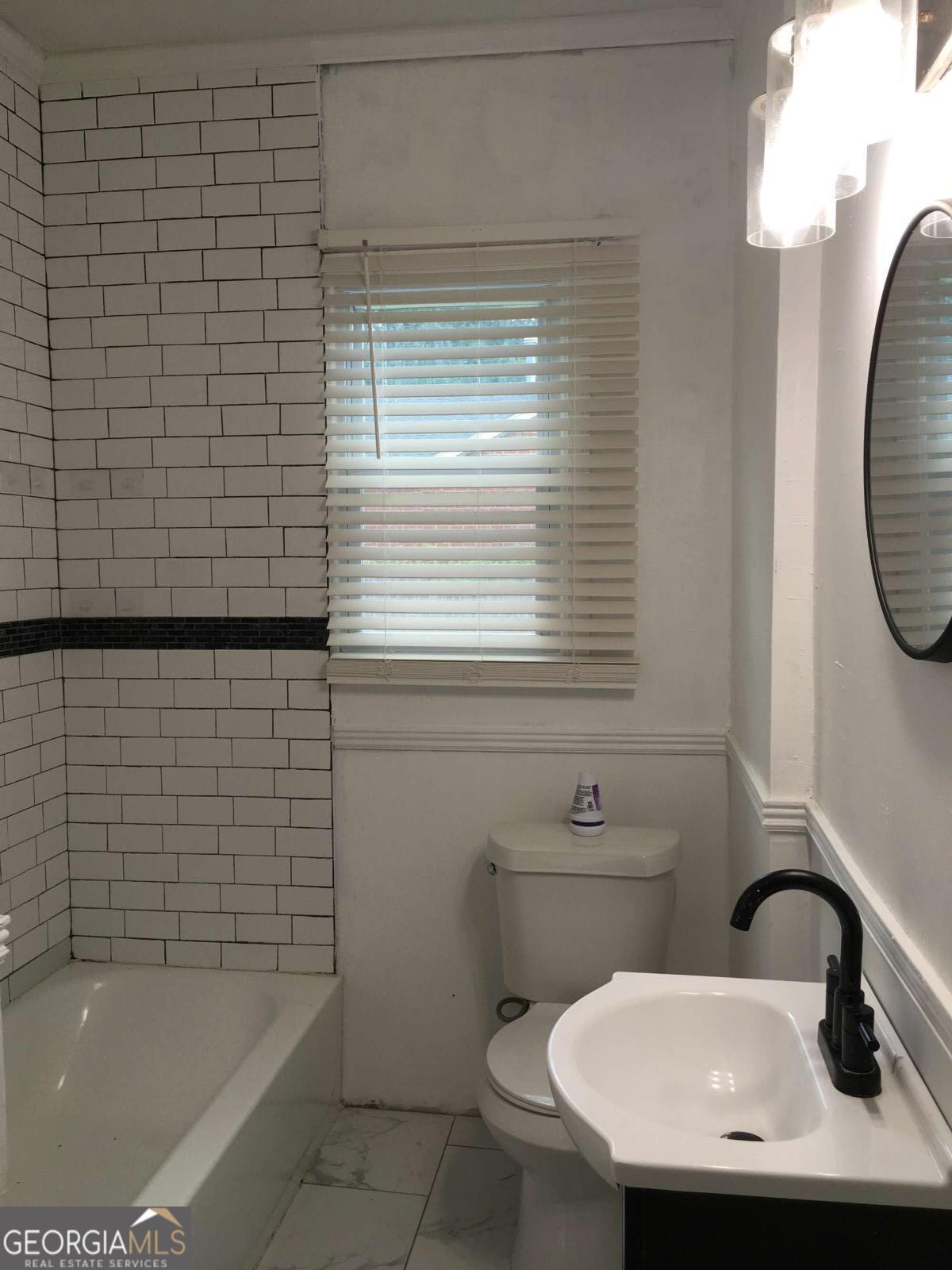 697 Ormond Terrace Property Photo 11