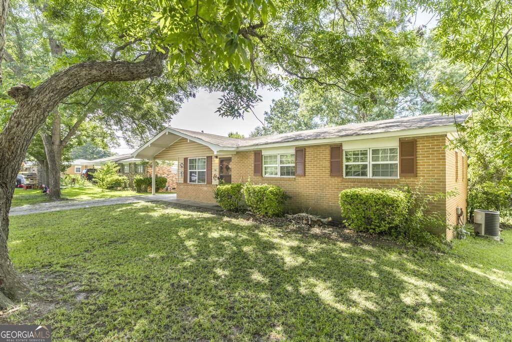 116 Sonja Drive Property Photo 4