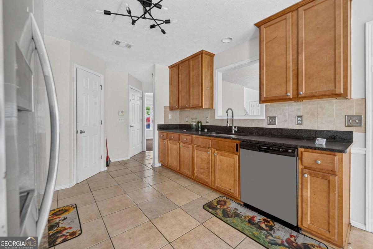 3410 Garden Mist Circle Property Photo 17