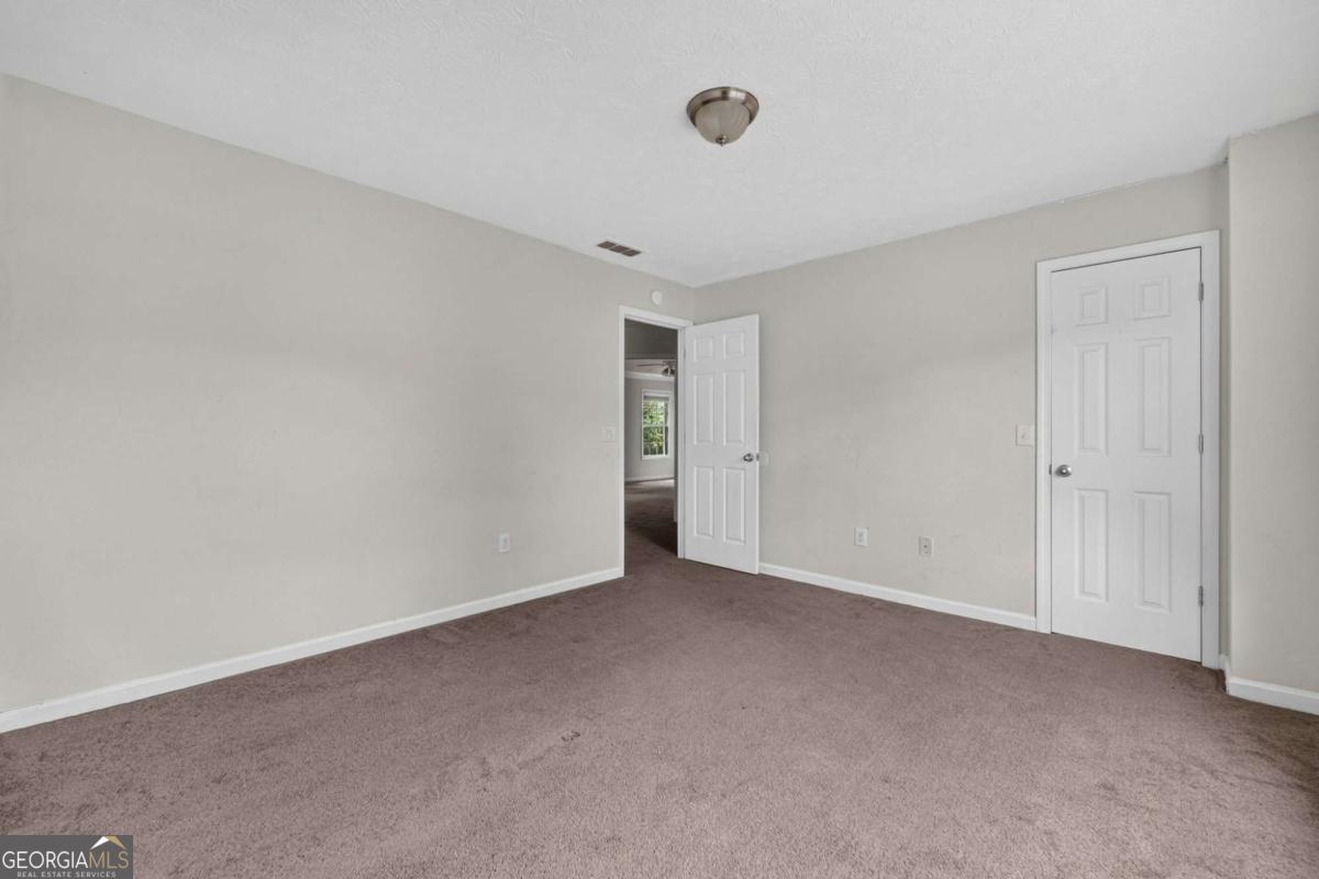 3410 Garden Mist Circle Property Photo 37