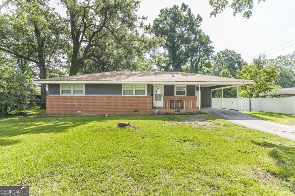 800 Briarcliff Road Property Photo 1