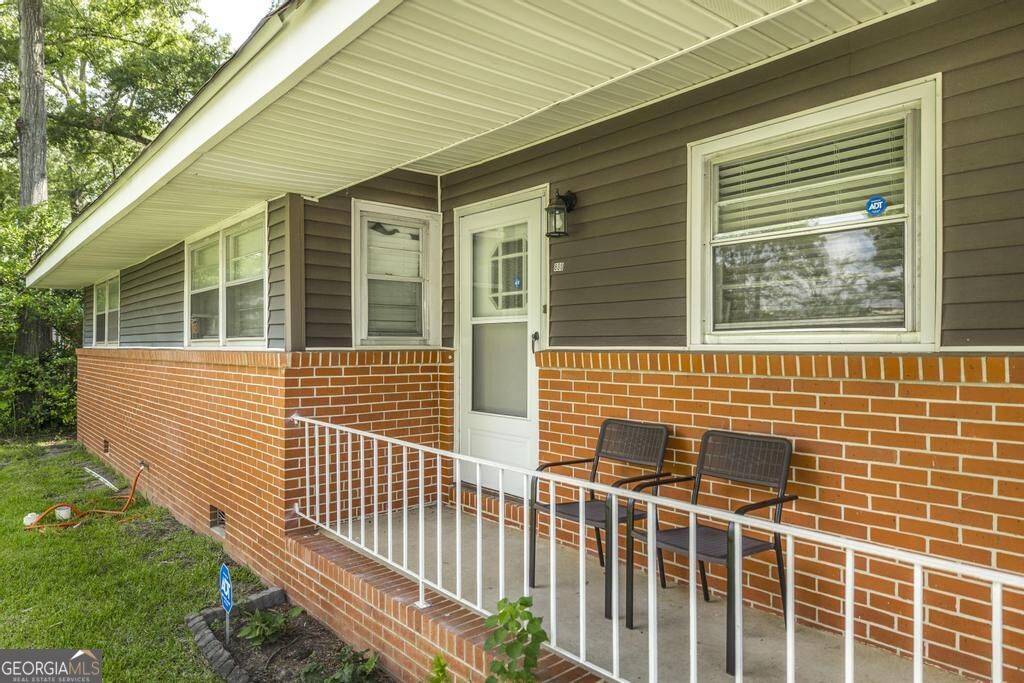 800 Briarcliff Road Property Photo 6