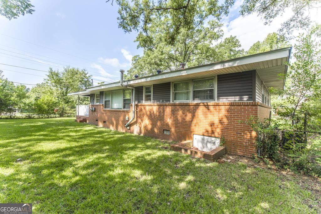 800 Briarcliff Road Property Photo 27