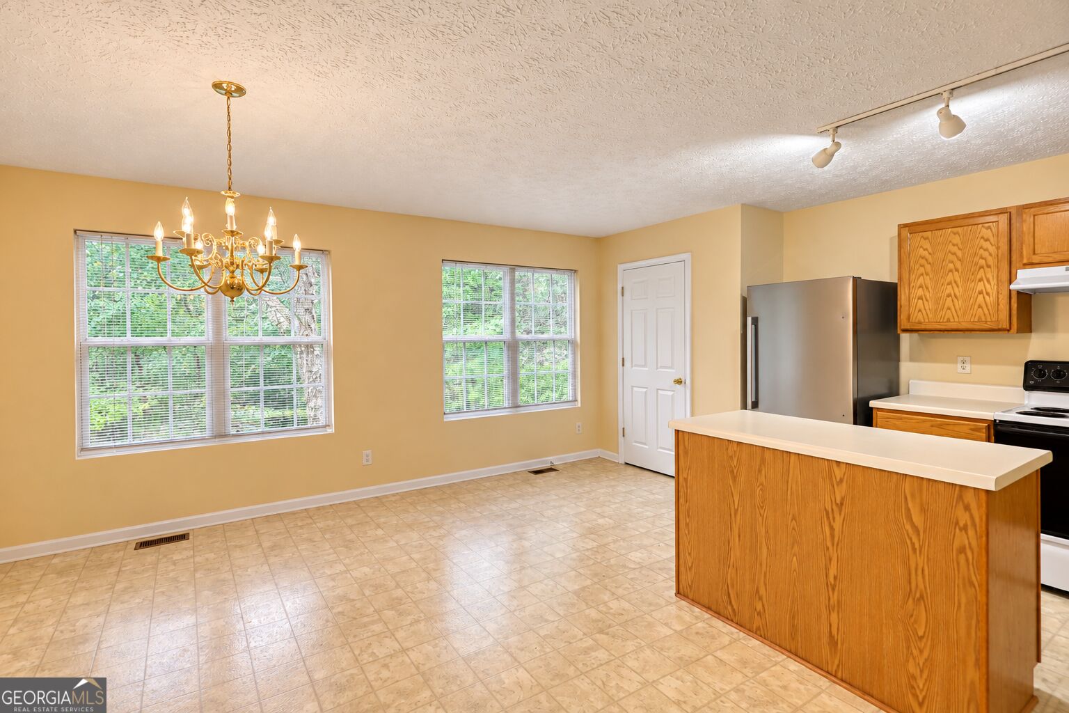 5687 Strathmoor Manor Circle Property Photo 14