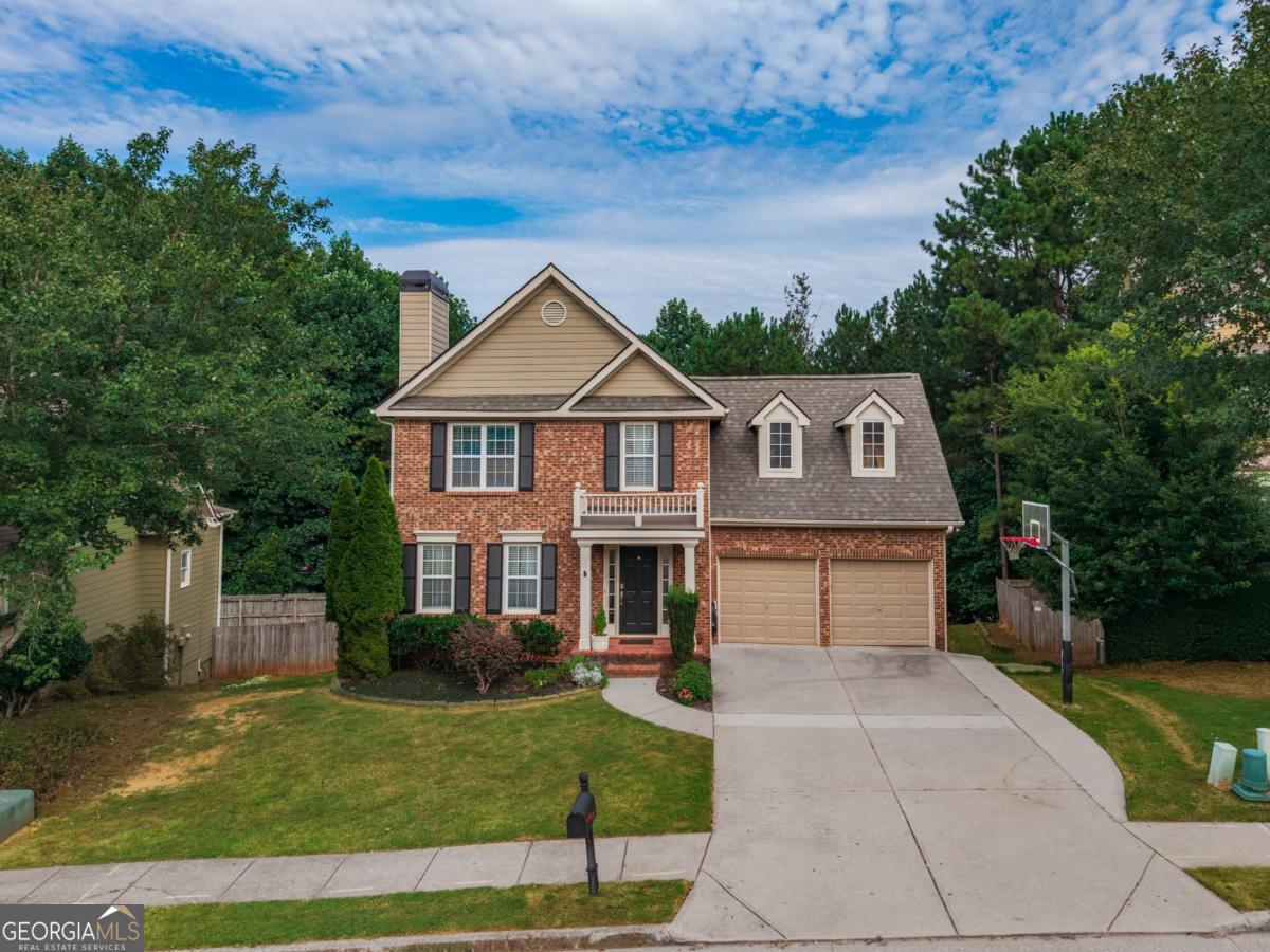 309 Laurel Glen Crossing Property Photo 3