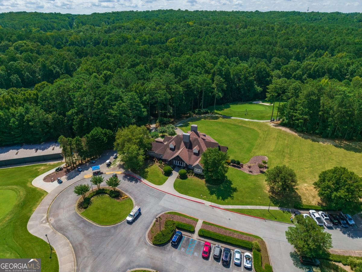309 Laurel Glen Crossing Property Photo 15