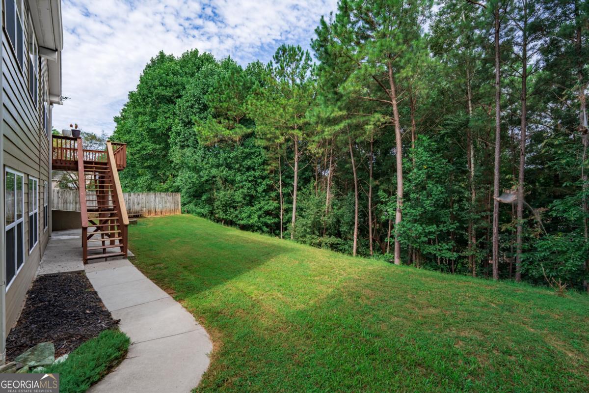 309 Laurel Glen Crossing Property Photo 26