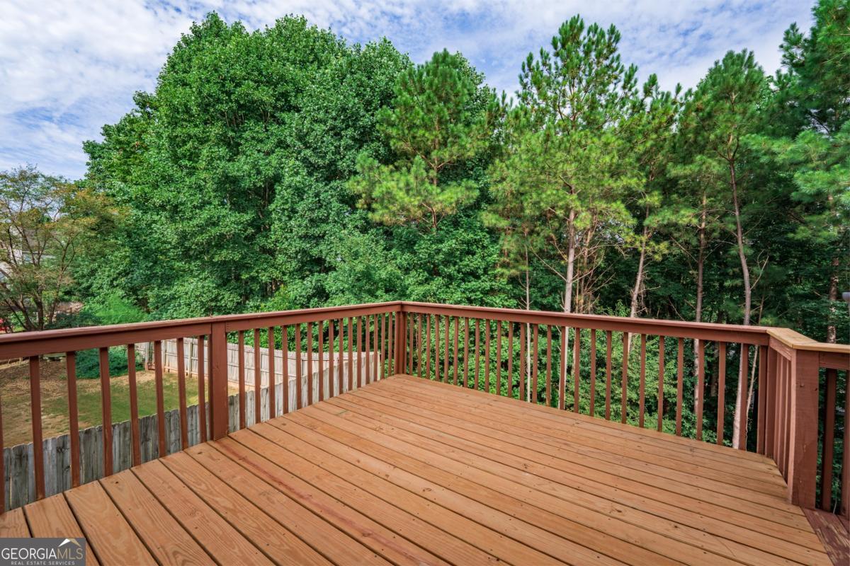 309 Laurel Glen Crossing Property Photo 27
