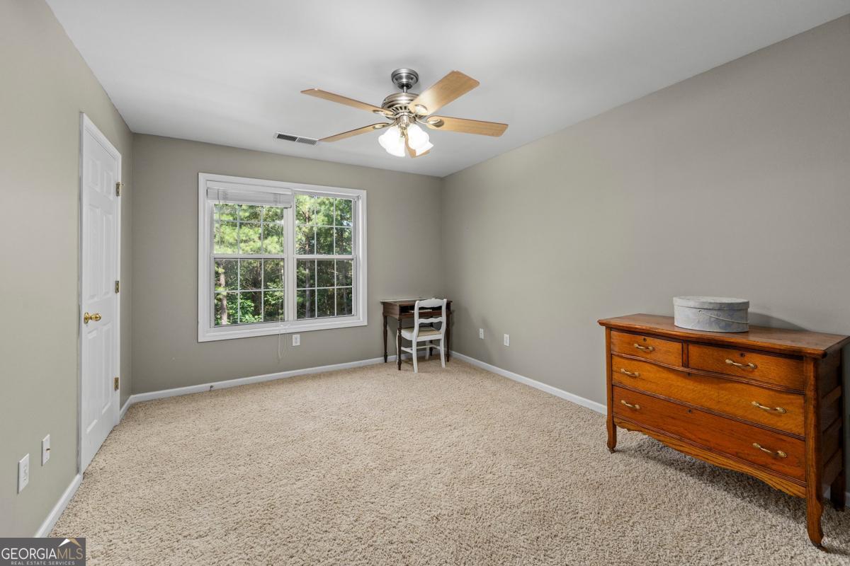309 Laurel Glen Crossing Property Photo 50