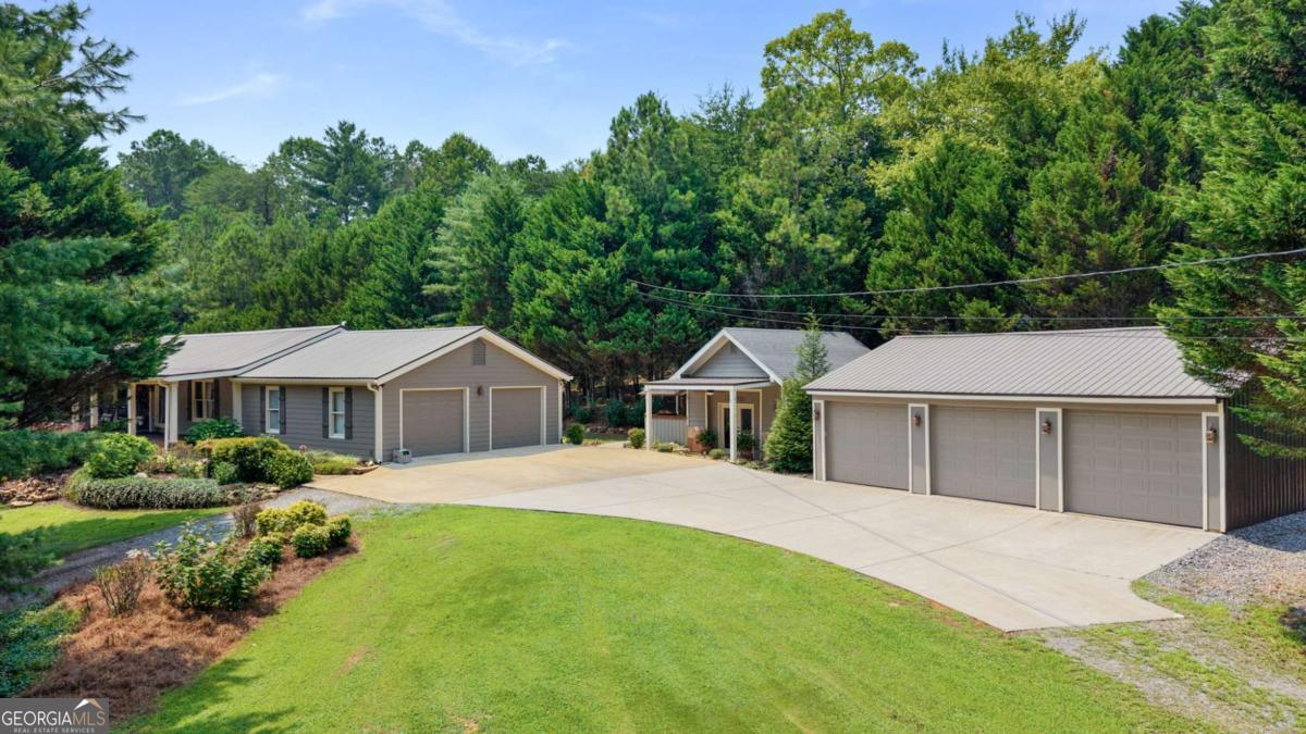 2064 Knight Road Property Photo 1