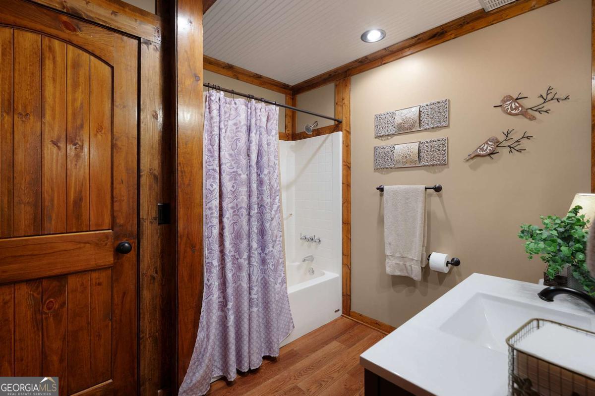 2064 Knight Road Property Photo 34