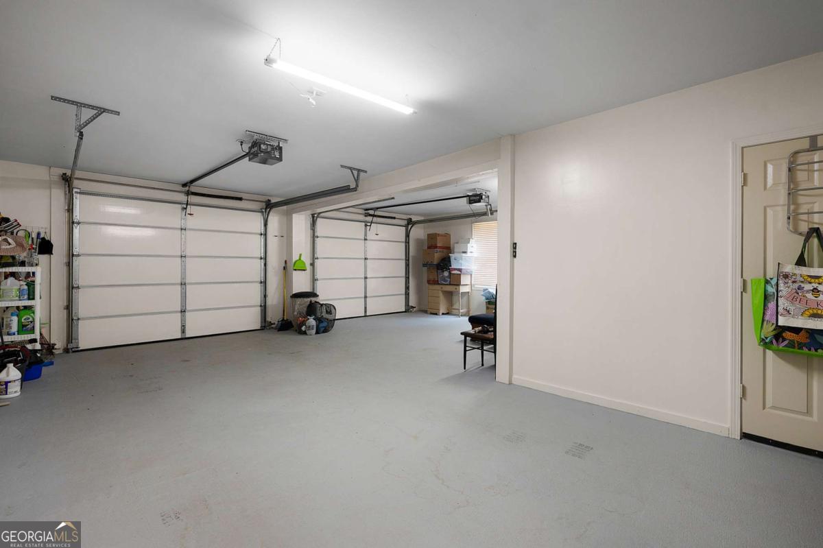 2064 Knight Road Property Photo 36