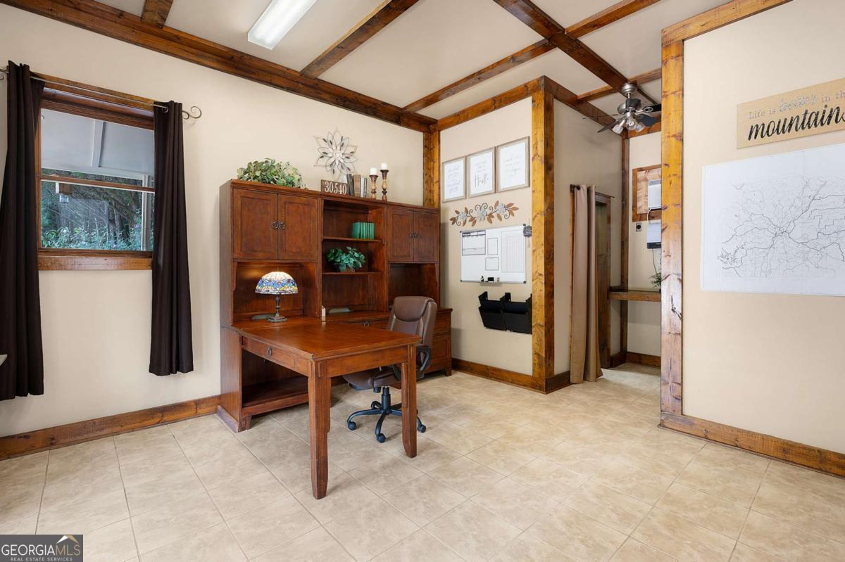 2064 Knight Road Property Photo 52