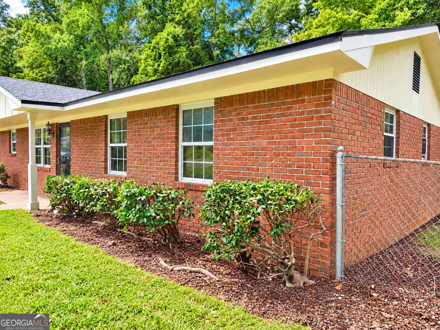 506 Windsor Drive Property Photo 22