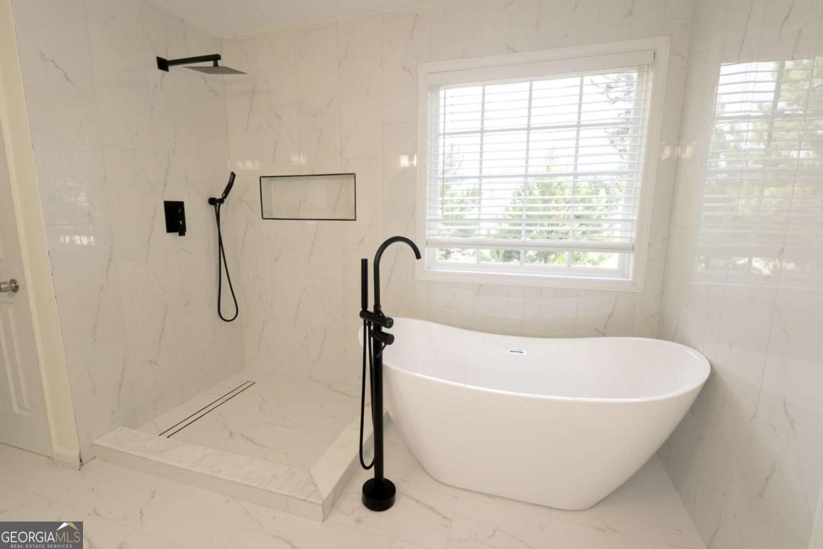 6331 Stewart Ridge Walk Property Photo 32