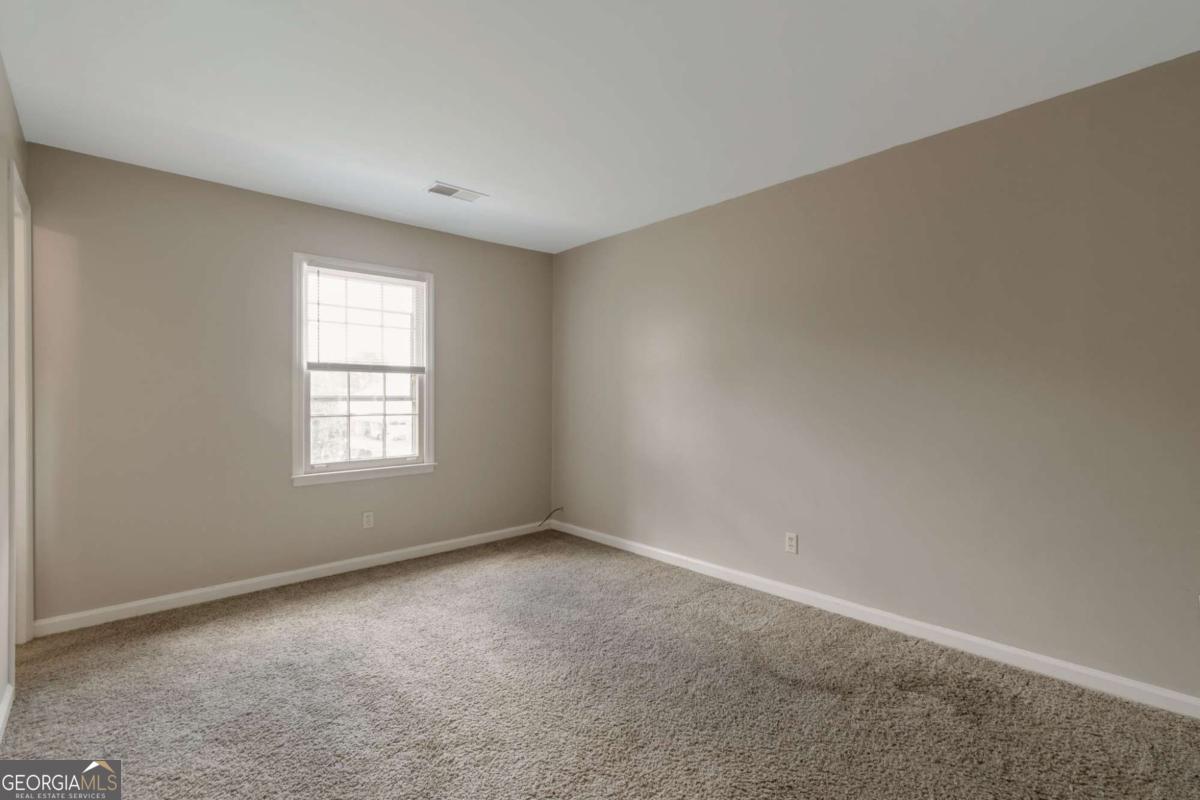 136 Old Ferry Way Property Photo 12