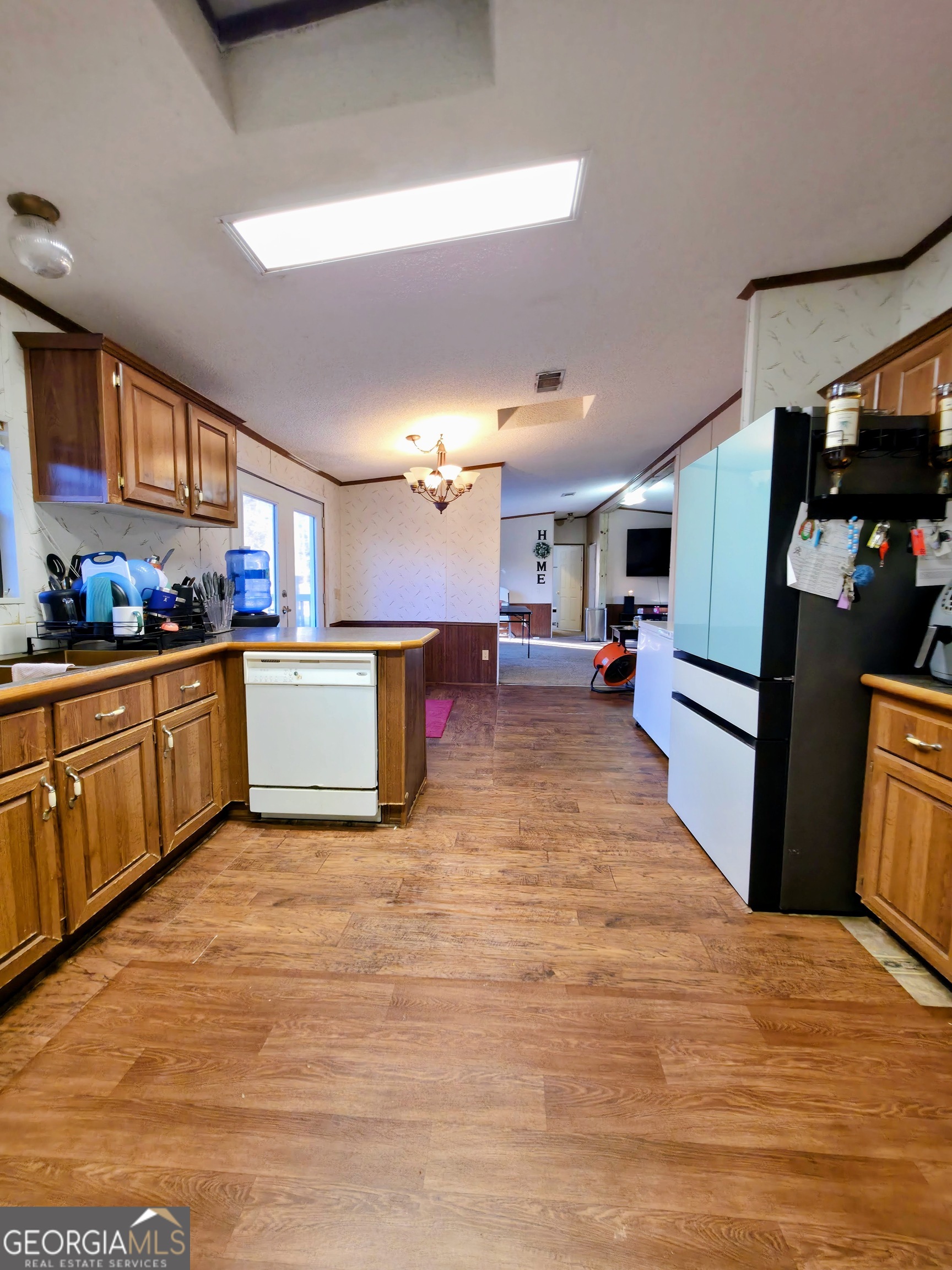 198 Central Street Property Photo 11