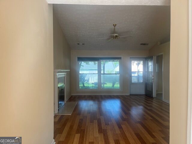 2853 Avalon Meadows Court Property Photo 7