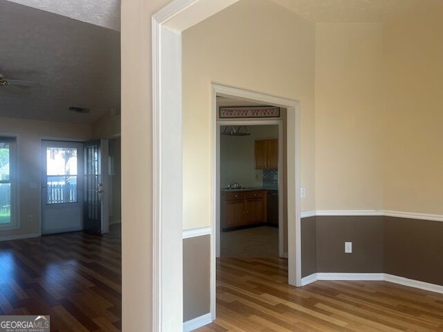 2853 Avalon Meadows Court Property Photo 8