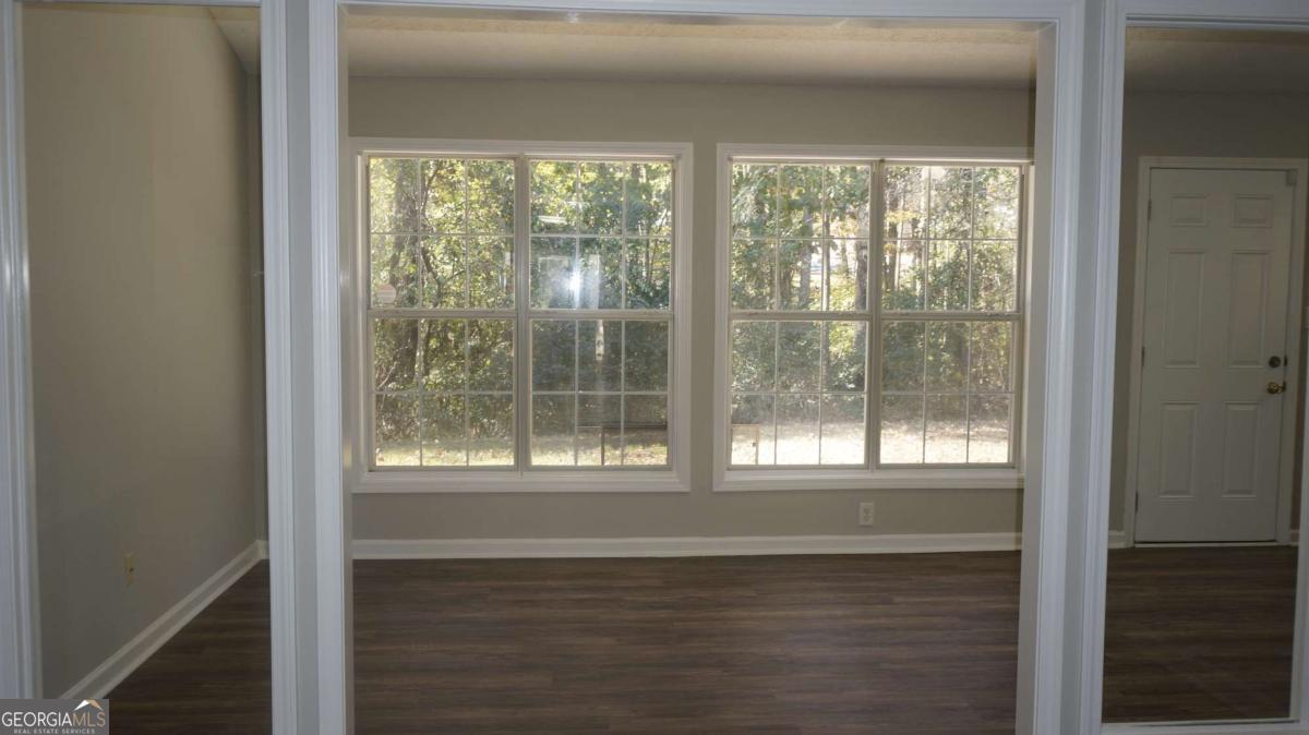 3260 Ennfield Lane Property Photo 6