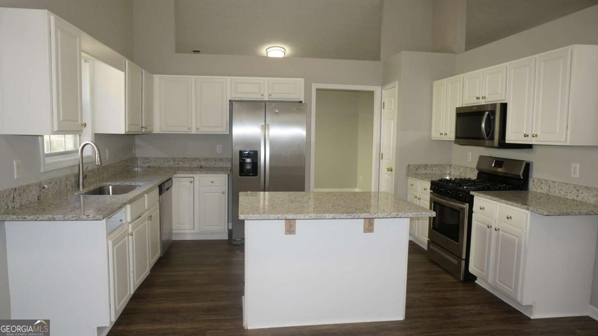 3260 Ennfield Lane Property Photo 8